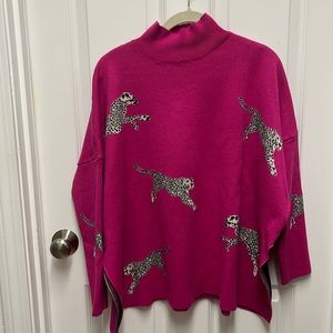 entro Oversized Fuchsia Cheetah Sweater Small
